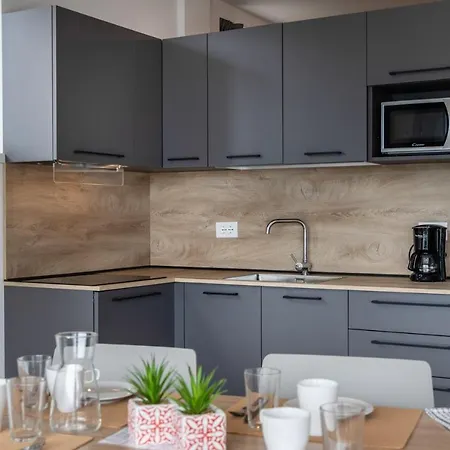 公寓式酒店 Solei Classic & 布雷佐内加尔达