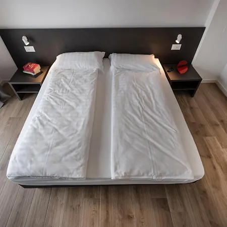 公寓式酒店 Solei Classic & 3*