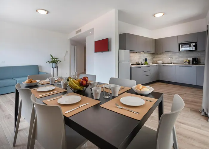 アパートホテル Solei Classic &