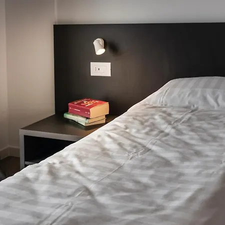 Solei Classic & Lägenhetshotell Brenzone sul Garda