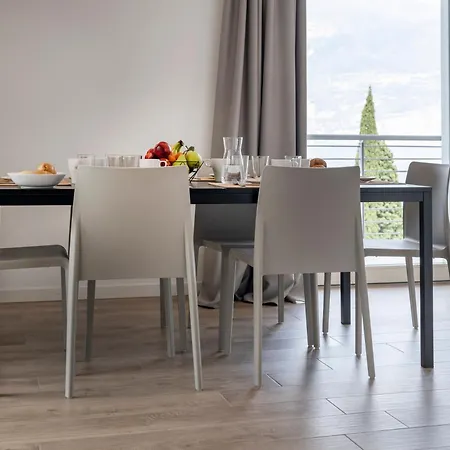 Solei Classic & 3* Brenzone sul Garda