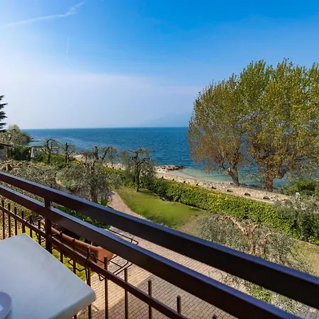Solei Classic&plus * Brenzone sul Garda
