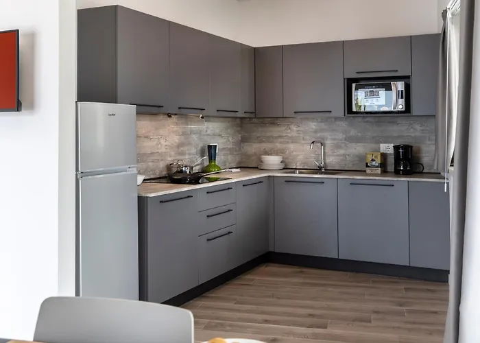 Solei Classic & ברנצונה סול גארדה